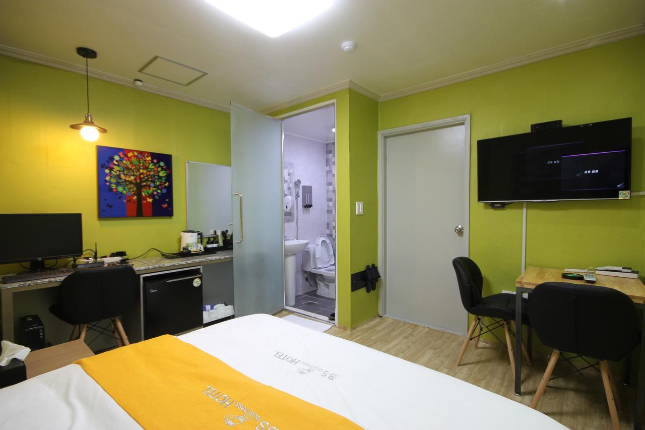 Business Hotel Busan Station Rum bild